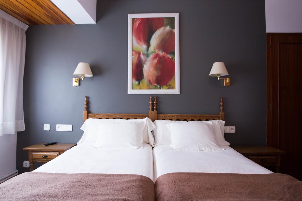 Hotel Bruna Esterri d'Àneu Kültér fotó